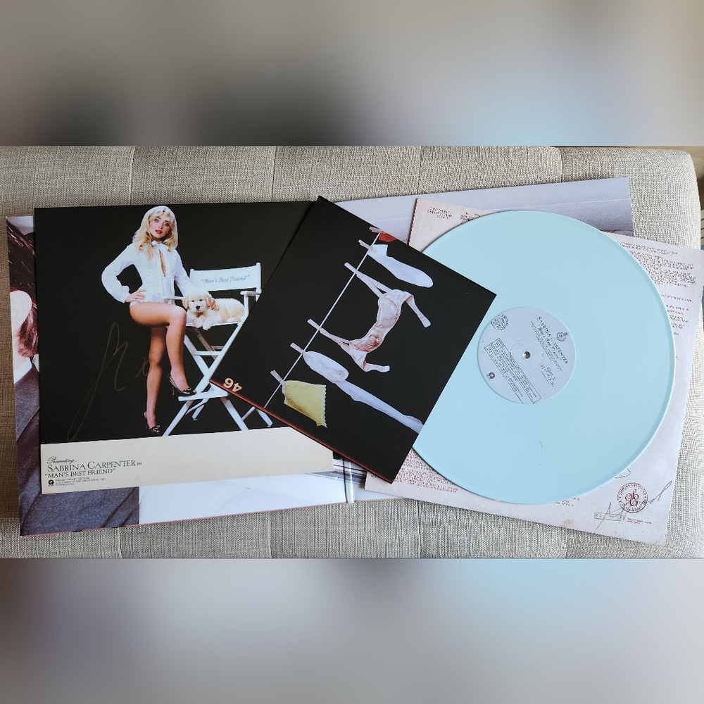 Sabrina Carpenter - Man's Best Friend - Standard Signed LP